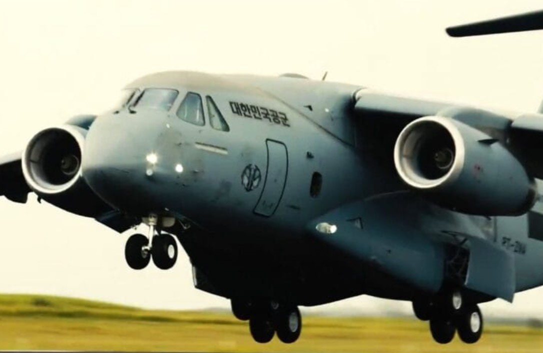 C-390 Korea Selatan terbang perdana