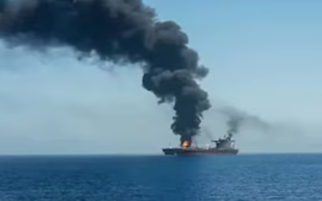 Drone Iran hantam kapal tanker Kuwait di Dubai