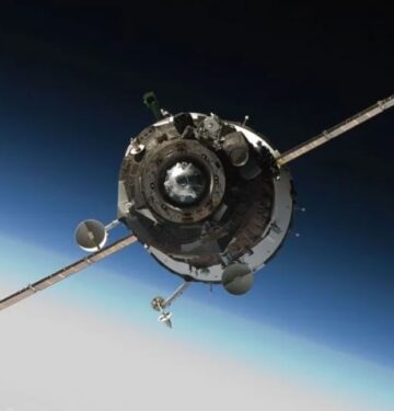 Satelit mata-mata Kosmos 2553 Rusia