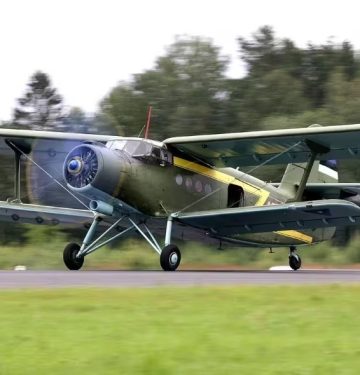 Pesawat legendaris An-2 Colt