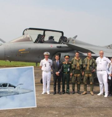 Pilot Vietnam jajal Rafale di Prancis