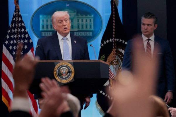 Trump tangguhkan serangan ke Iran selama 2 minggu_