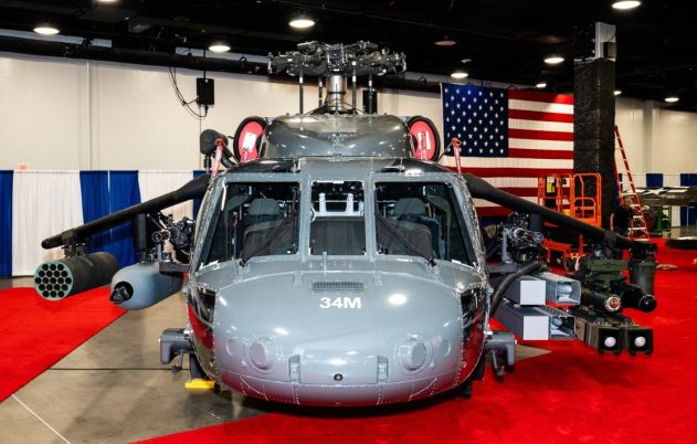 UH-60 Black Hawk standar dipasngi beragam persenjataan