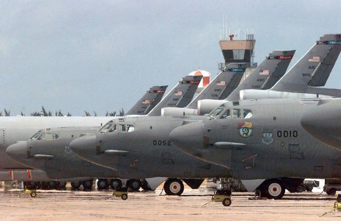Armada pengebom B-52 Stratofortress di Barksdale AFB