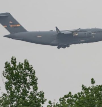 C-17 mendarat di Beijing jelang kunjungan Trump