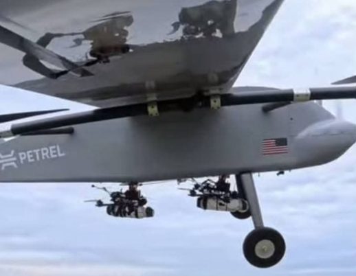 Drone AERO Sky membawa drone FPV untuk diluncurkan dari udara