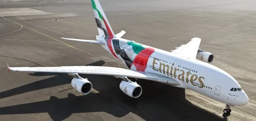 Emirates A380 mengenakan corak baru