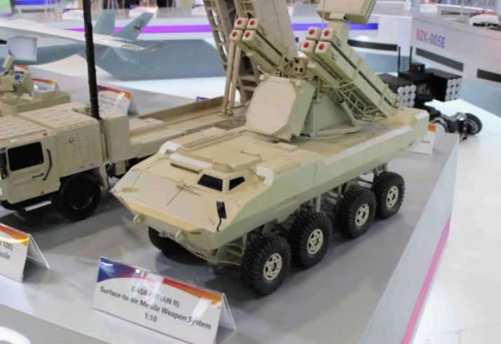 GAS8 Yitian II SHORAD bergerak dari NORINCO China