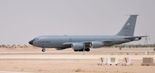 KC-135 Stratotanker di Prince Sultan Air Base