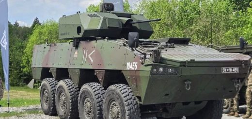 MANGART AD kubah senjata SHORAD pada panser Patria 8x8