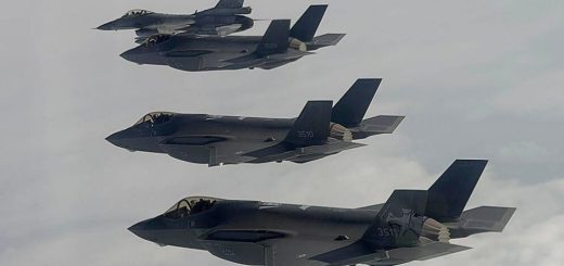 Polandia menerima tiga F-35A