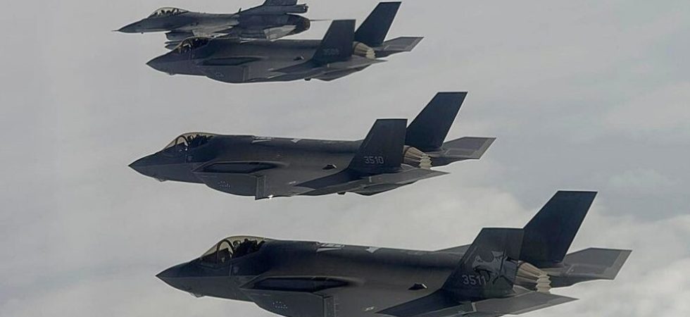 Polandia menerima tiga F-35A