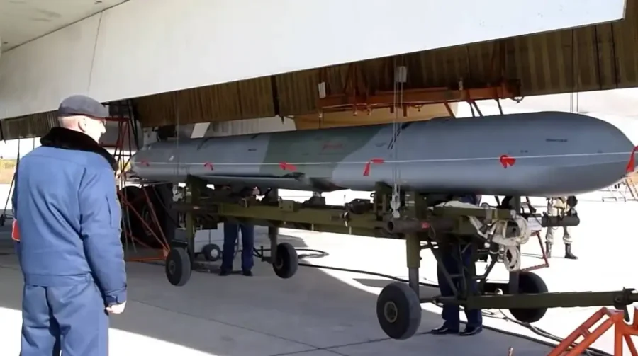 Rudal jelajah Kh-101 Rusia