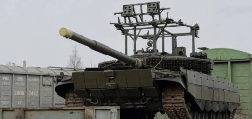 Rusia lengkapi MBT dengan sistem perlindungan antidrone terbaru