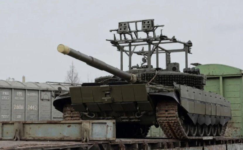Rusia lengkapi MBT dengan sistem perlindungan antidrone terbaru