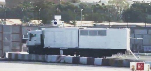 Senjata Laser China terlihat di Badara Internasional Dubai