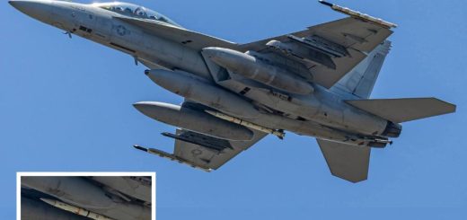 Super Hornet AL AS bawa rudal AIM-260A JATM