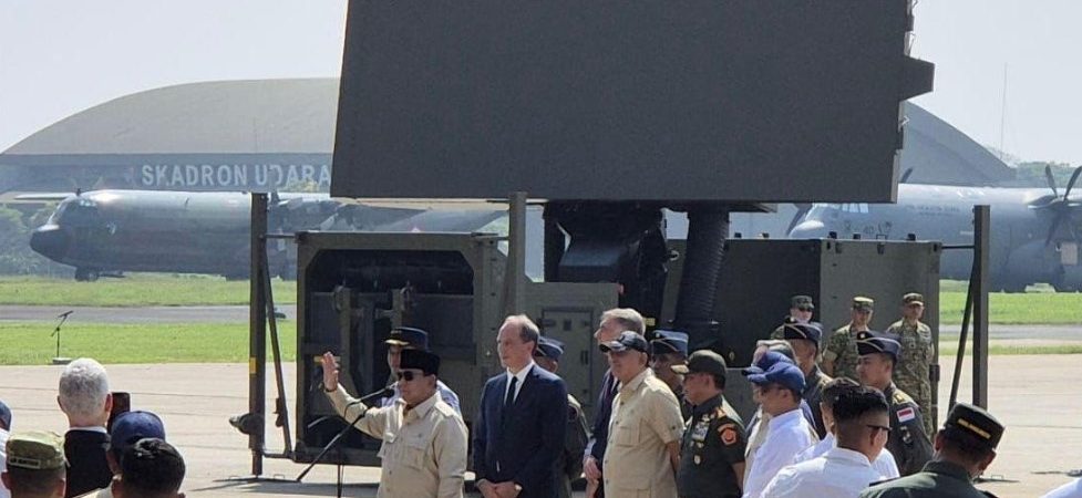 Thales serahkan radar GM-403 kepada Indonesia