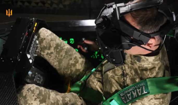 Ukraina terima Simulator F-16 portabel untuk pelatihan di dalam negeri
