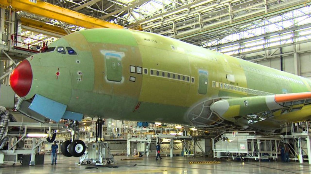 Airbus ubah fasilitas produksi A380 ke A320neo