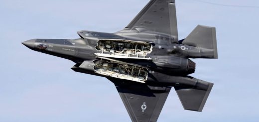 F-35A Demo Team tampil di FIDAE 2026