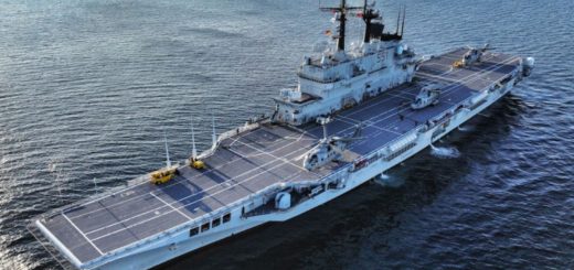 Kapal induk Giuseppe Garibaldi untuk TNI AL