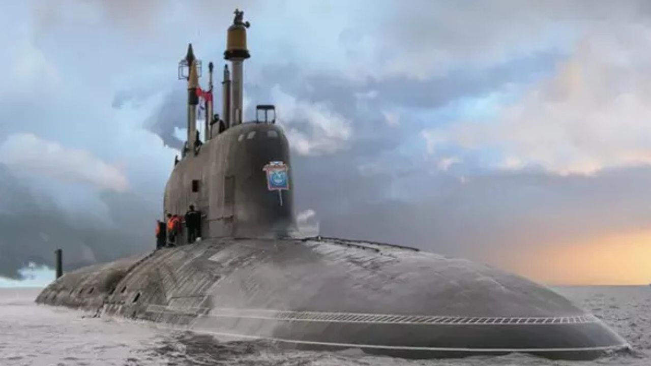 Kapal selam nuklir kelas Yasen-M K-571 Krasnoyarsk Rusia