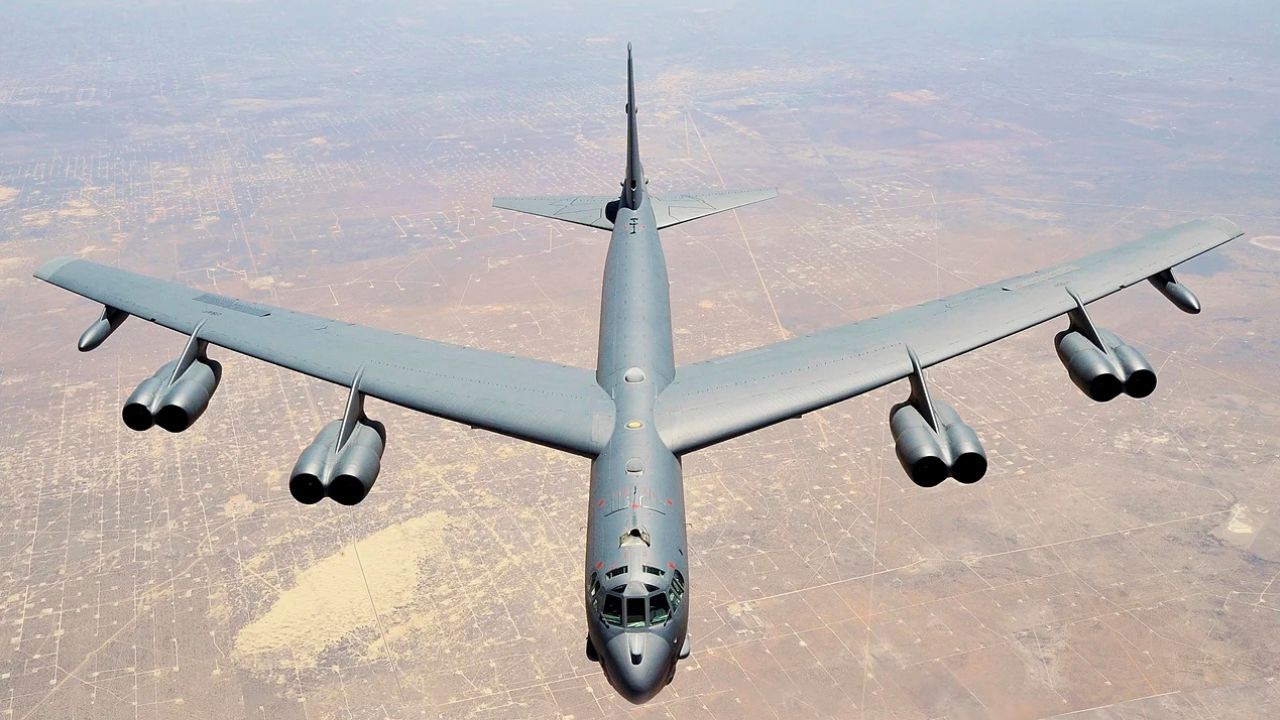 Pengebom strategis B-52H Stratofortress USAF