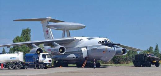 Pesawat A-50U AEW&C dengan radar Smhel-2