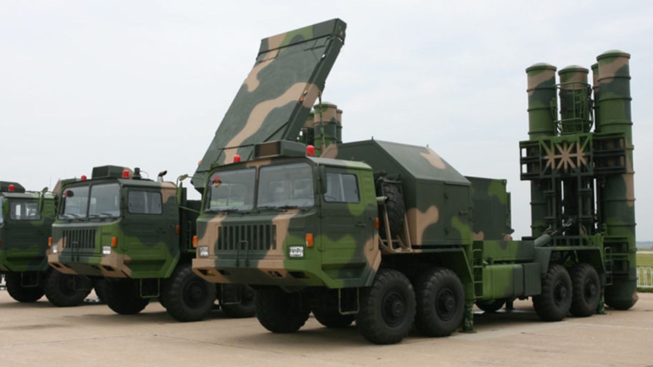 Sistem pertahanan udara HQ-9 buatan China