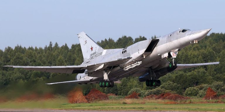 Pengebom Tu-22M3
