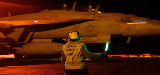 AS melakukan serangan malam intensif terhadap Iran