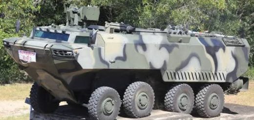 Chaiseri AWAV 8x8