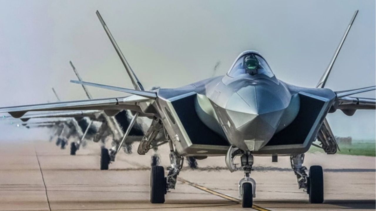 Chengdu J-20 Mighty Dragon
