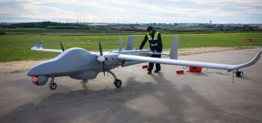 Drone AR5 buatan Tekever