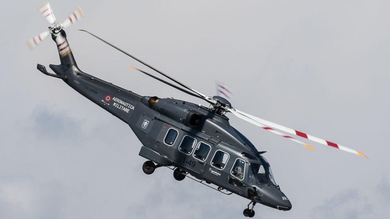 Helikopter Leonardo AW149