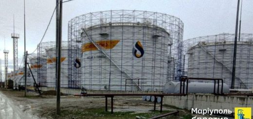 Jaring antidrone pelindung kilang minyak