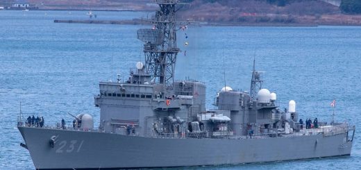 Kapal perusak kelas Abukuma eks JMSDF