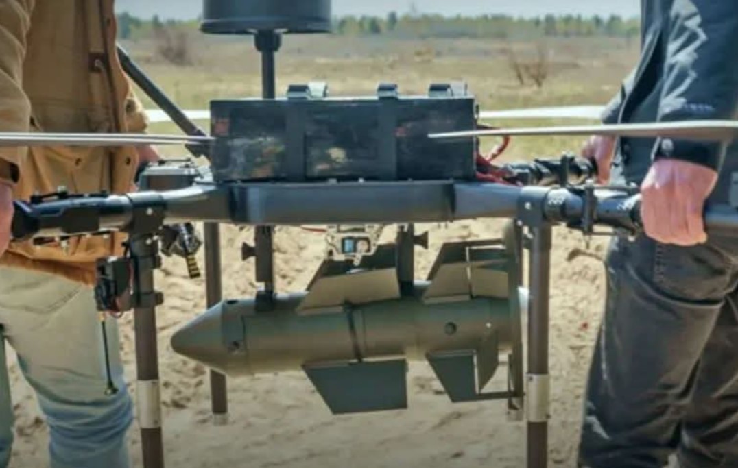 Kit bom presisi Firefly untuk drone pengebom Ukraina
