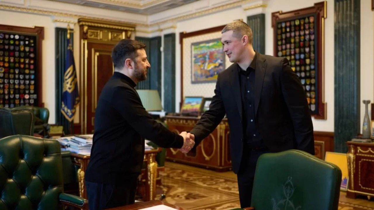 Volodymyr Zelensky dan Mykhailo Fedorov