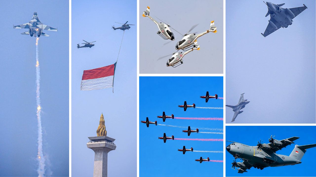 Atraksi Udara TNI AU dalam HUT ke-81 RI di Jakarta