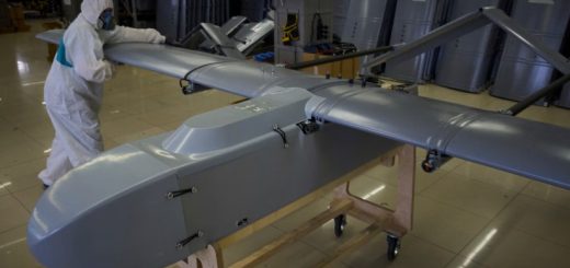 Drone kamikaze jarak jauh Fire Point FP-1 Ukraina.