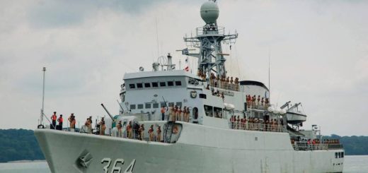 KRI Ki Hajar Dewantara-364