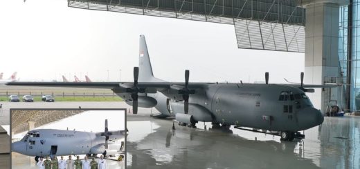 Menhan Sjafrie terima C-130 A-1319 dari GMF