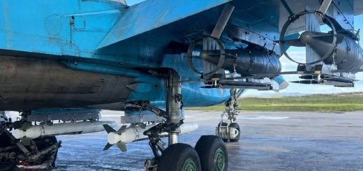 Bom UMPK dibawa oleh pesawat pengebom taktis Su-34 Rusia