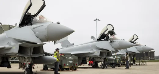 Jet tempur Eurofighter Typhoon Inggris.