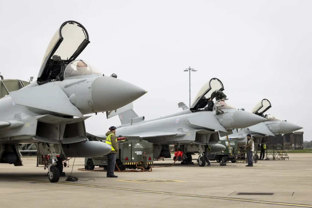 Jet tempur Eurofighter Typhoon Inggris.