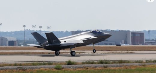 Jet tempur CF-35A Kanada terbang perdana