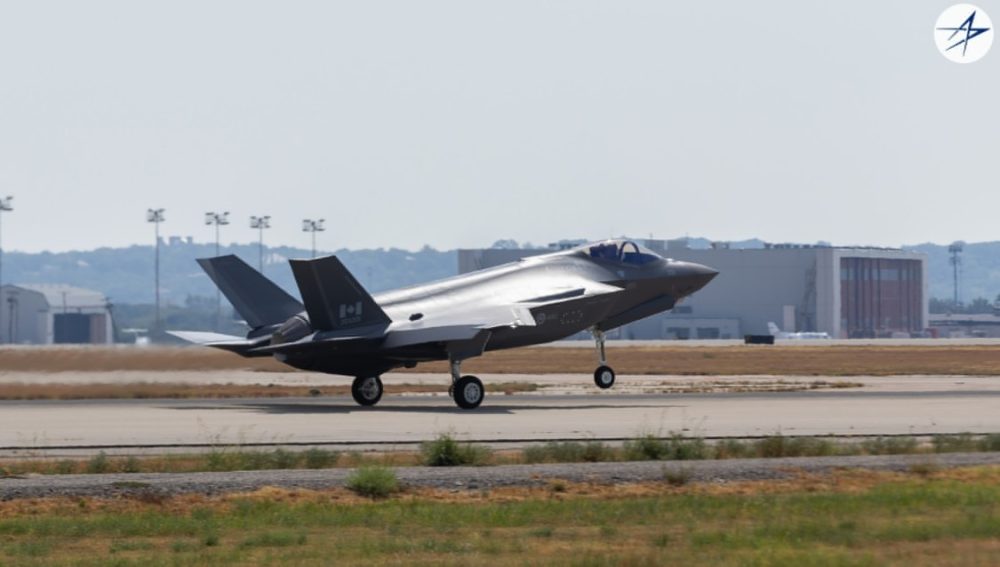 Jet tempur CF-35A Kanada terbang perdana