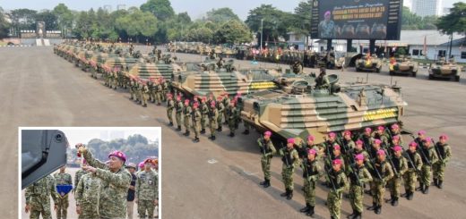 Menhan resmikan kendaraan tempur amfibi AAV M-35 Korps Marinir